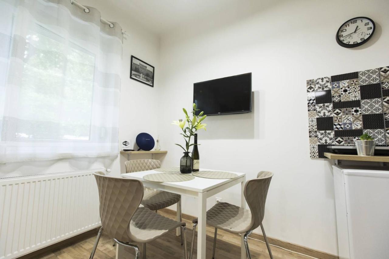 Apartament Aqua Stellar Segedyn Zewnętrze zdjęcie